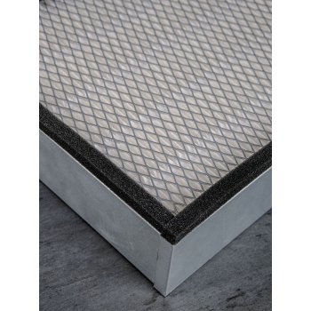 Фильтр салонный Q-Filter QS700280