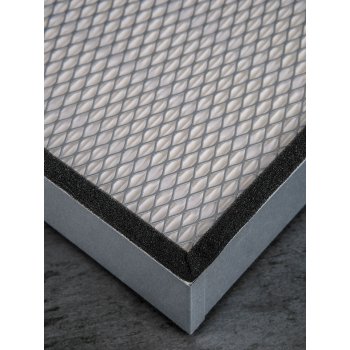 Фильтр салонный Q-Filter QS700296
