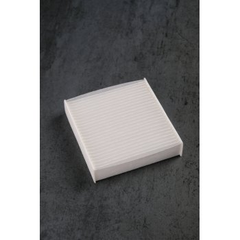 Фильтр салонный Q-Filter QS700028